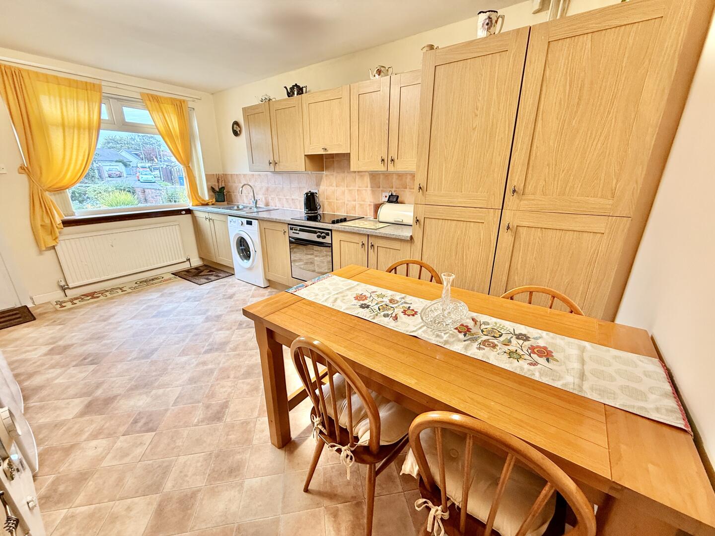 Ardneil Court, Ardrossan